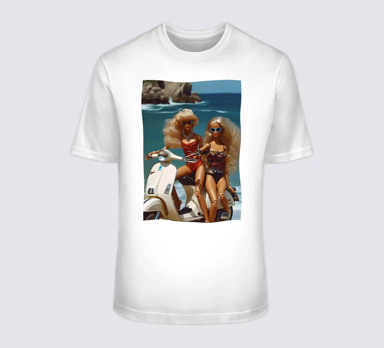 Bambine da spiaggia retrò: Bambole su scooter Summer Vibes t-shirt da homdeco
