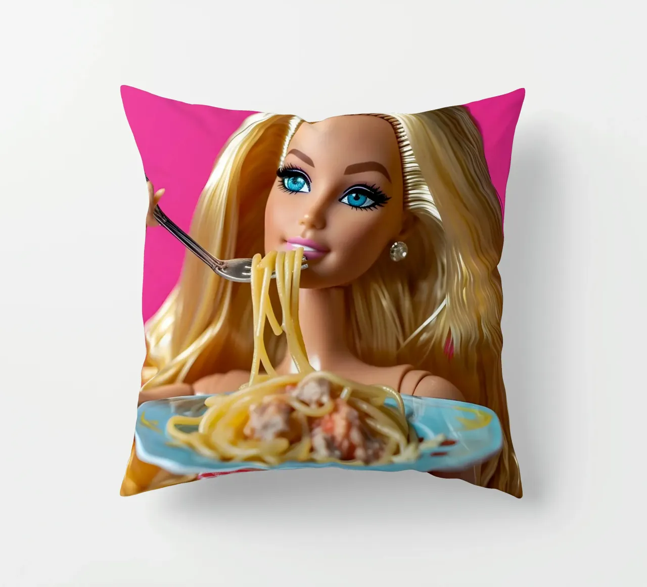 Barbie Enjoying Spaghetti: Pop Art Foodie Print cuscino da homdeco