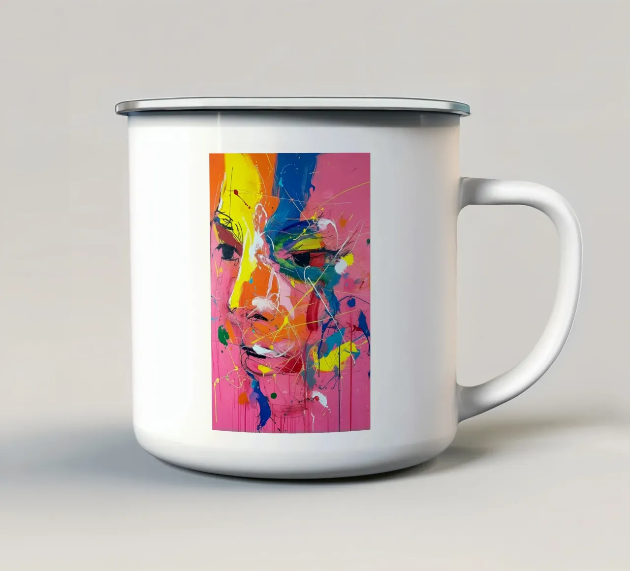 Abstract portret: Expressionisme in levendig roze en geel emaille mok van homdeco