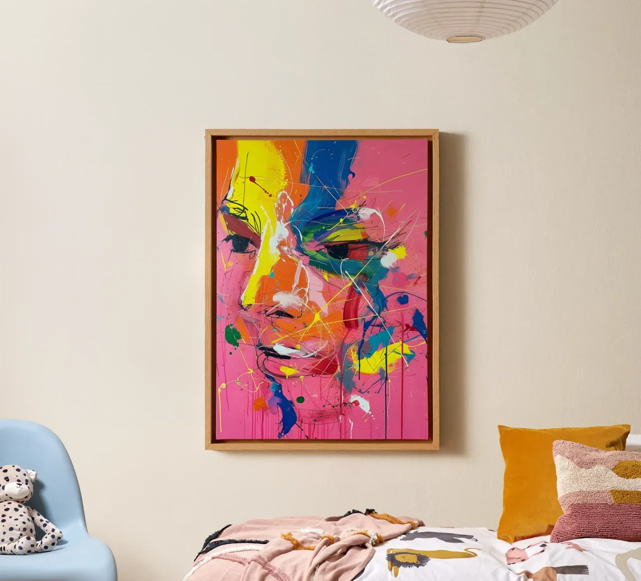 Abstract portret: Expressionisme in levendig roze en geel canvas van homdeco