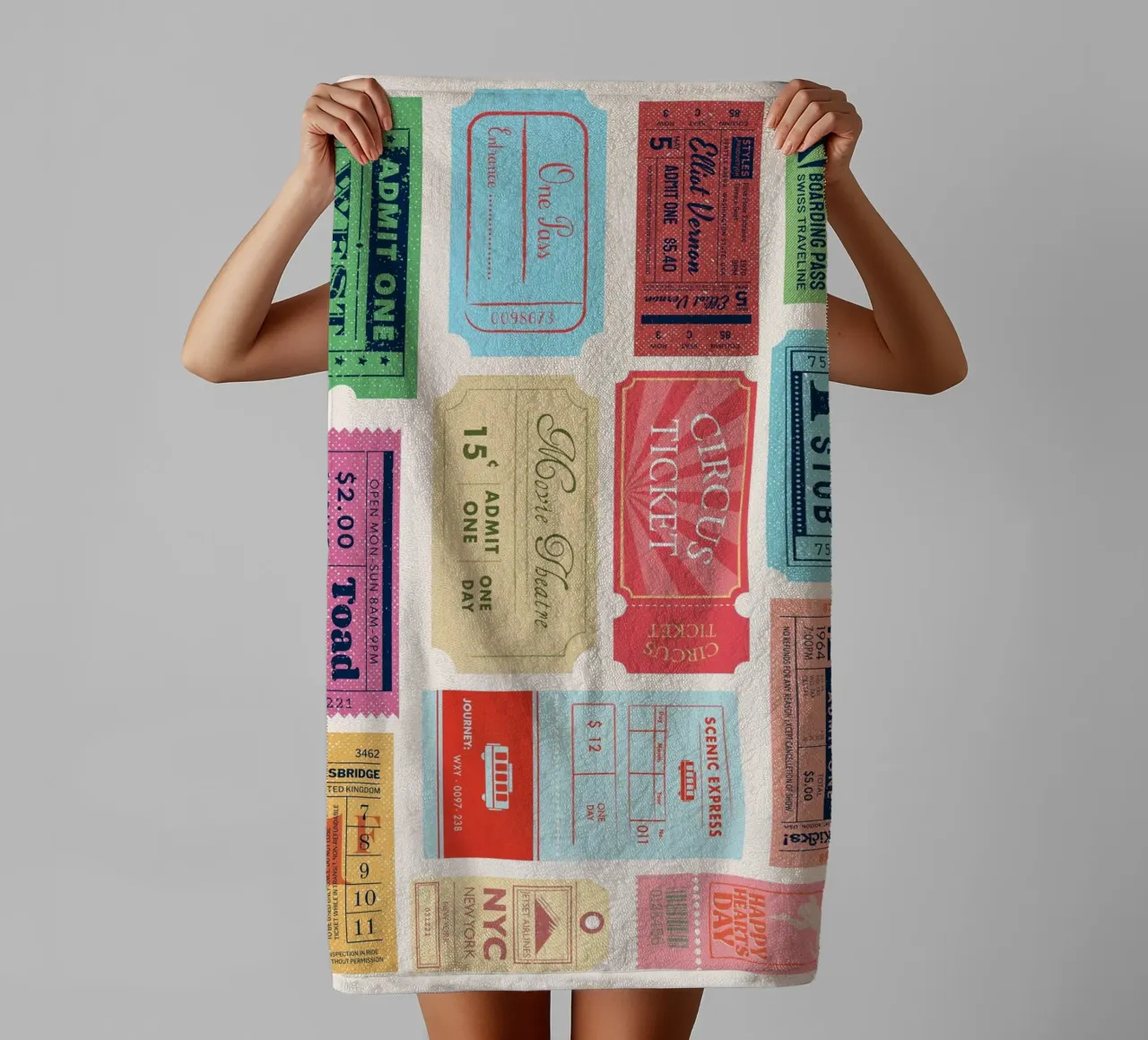 Biglietti d'ingresso vintage: Collezione di arte pop retrò asciugamano da bagno da homdeco