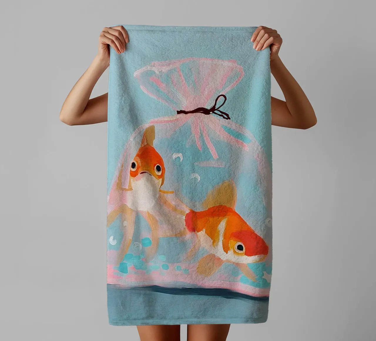 Fishes in a Bag asciugamano da bagno da Gypsy Galleria