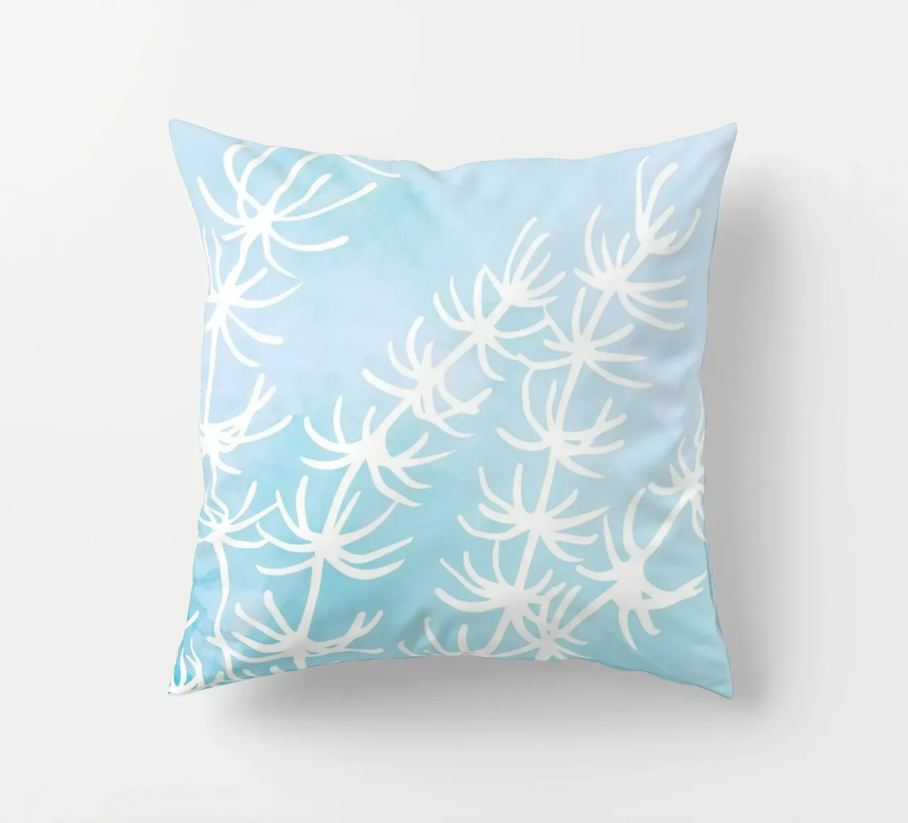 Alghe astratte bianche su acquerello blu cuscino da dawnthesea