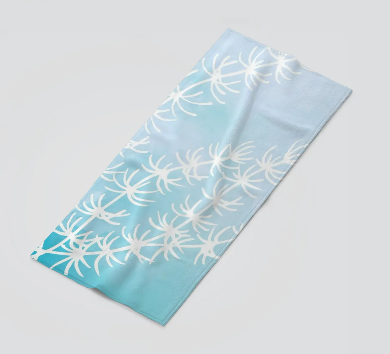 Alghe astratte bianche su acquerello blu telo mare da dawnthesea