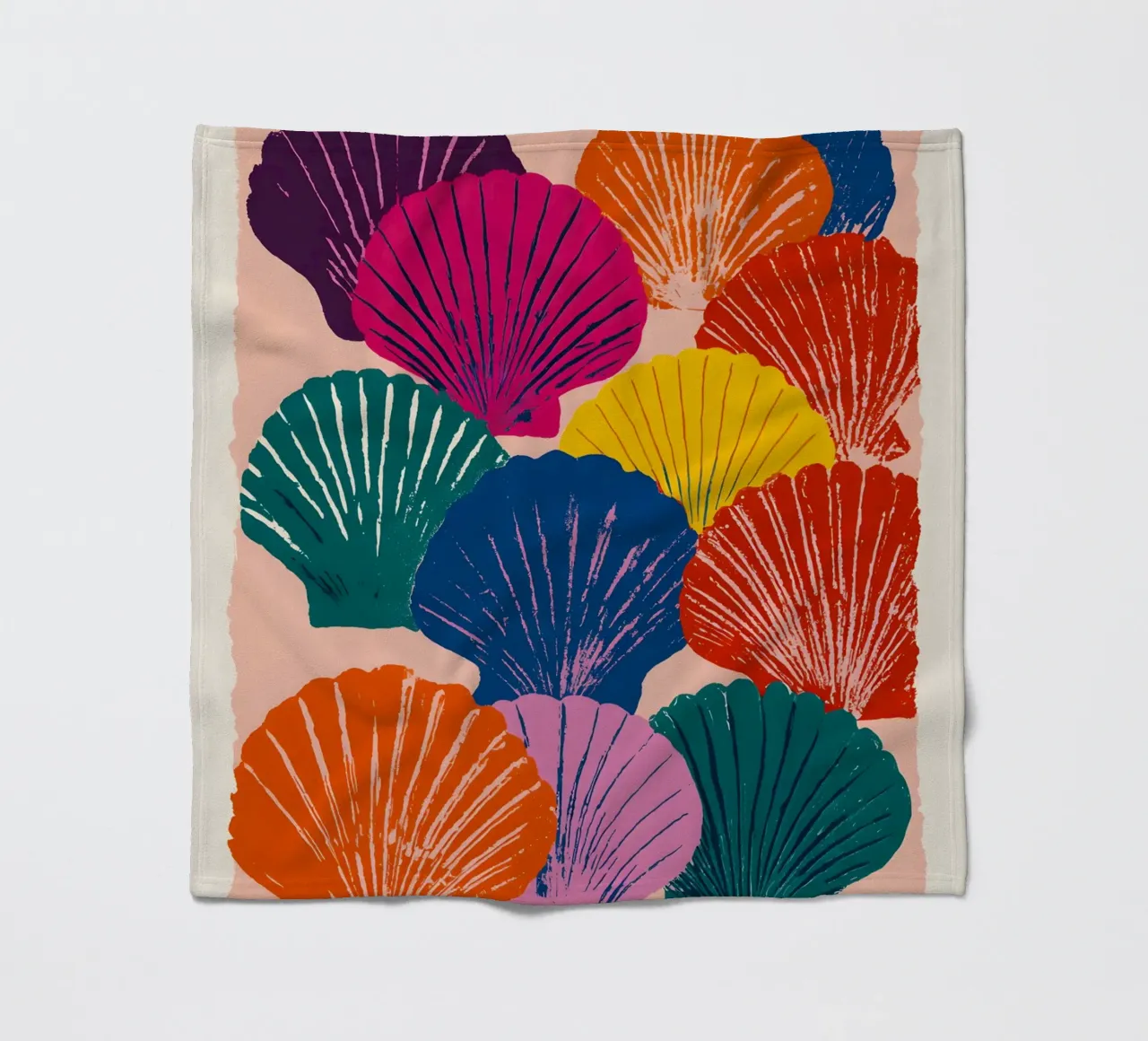 The Seashells coperta in pile da Gypsy Galleria