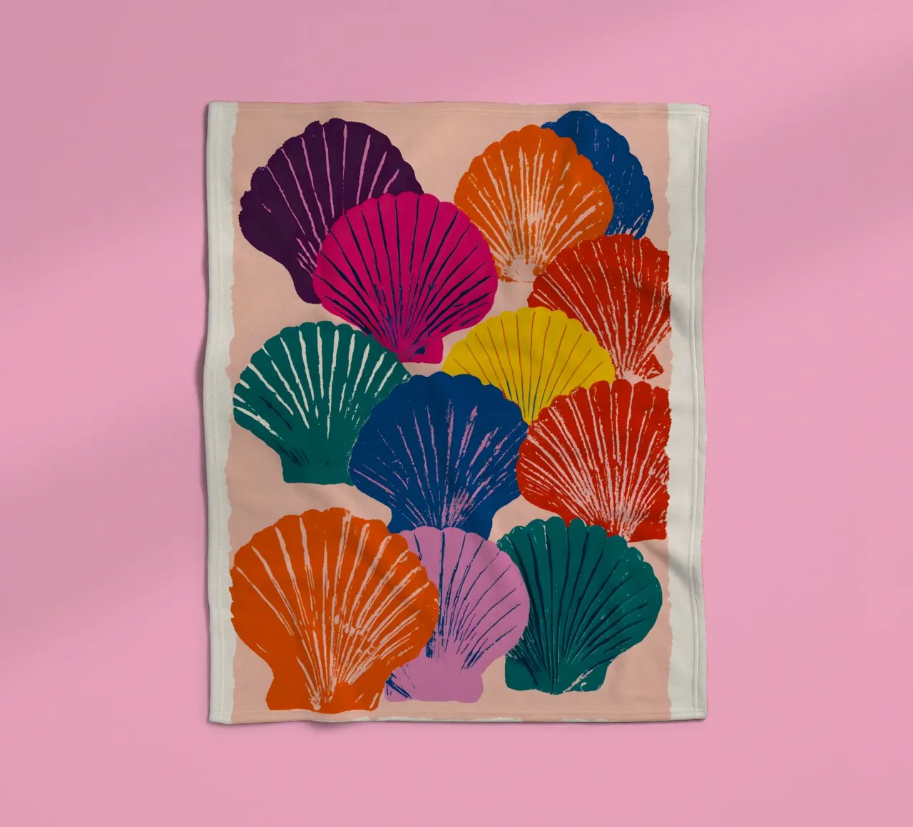 The Seashells coperta in pile da Gypsy Galleria