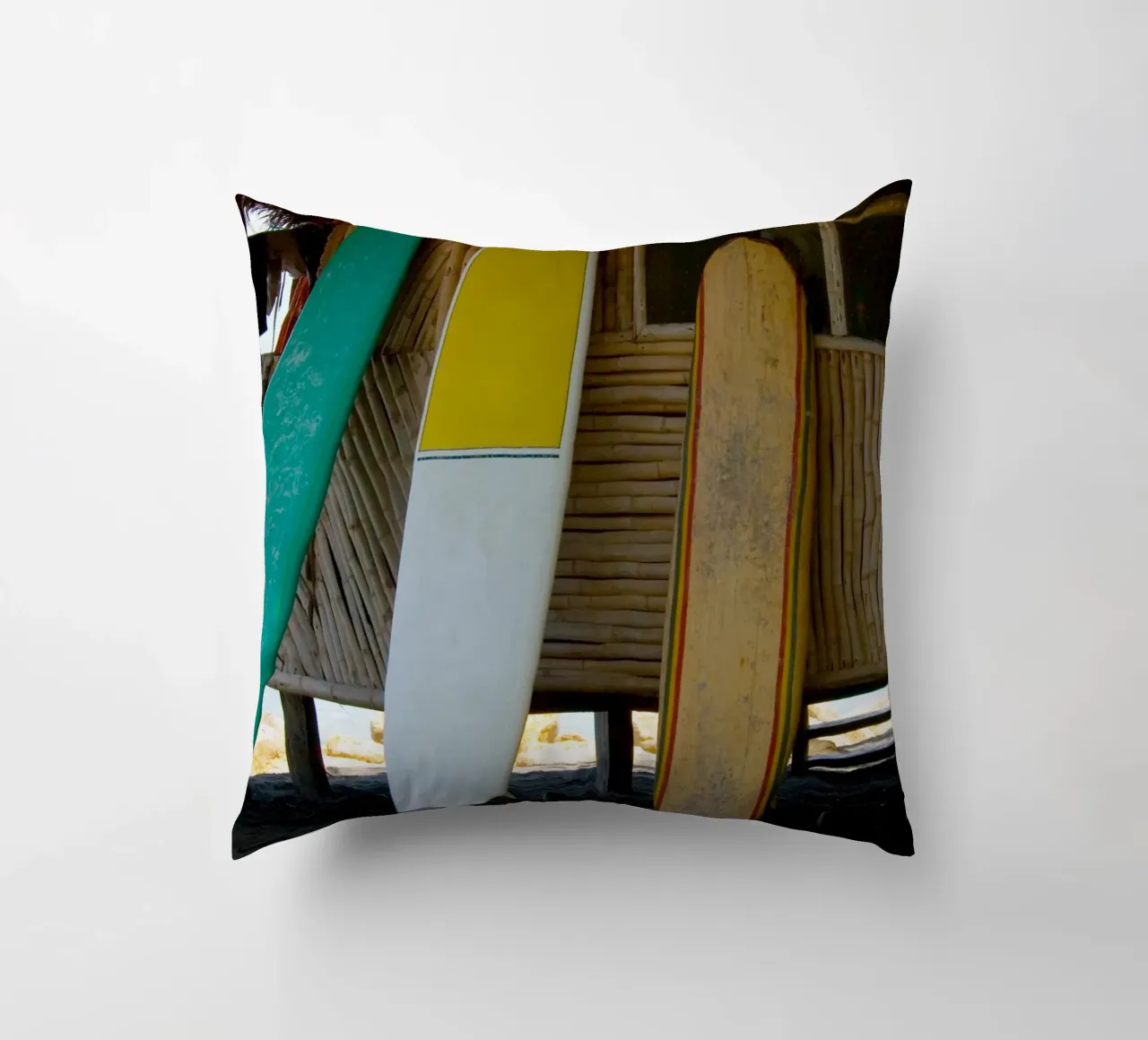 Surf Shack Vibes - Linea di tavole da spiaggia tropicali cuscino da dawnthesea