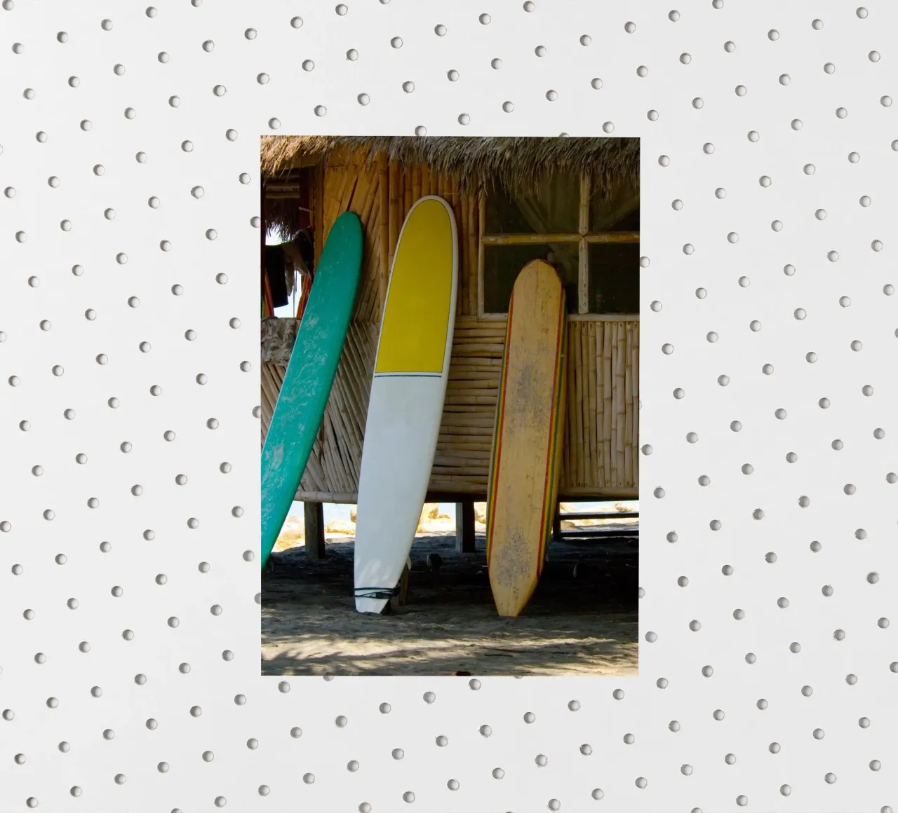 Surf Shack Vibes Tropisches Strandbrett Lineup Sticker von dawnthesea