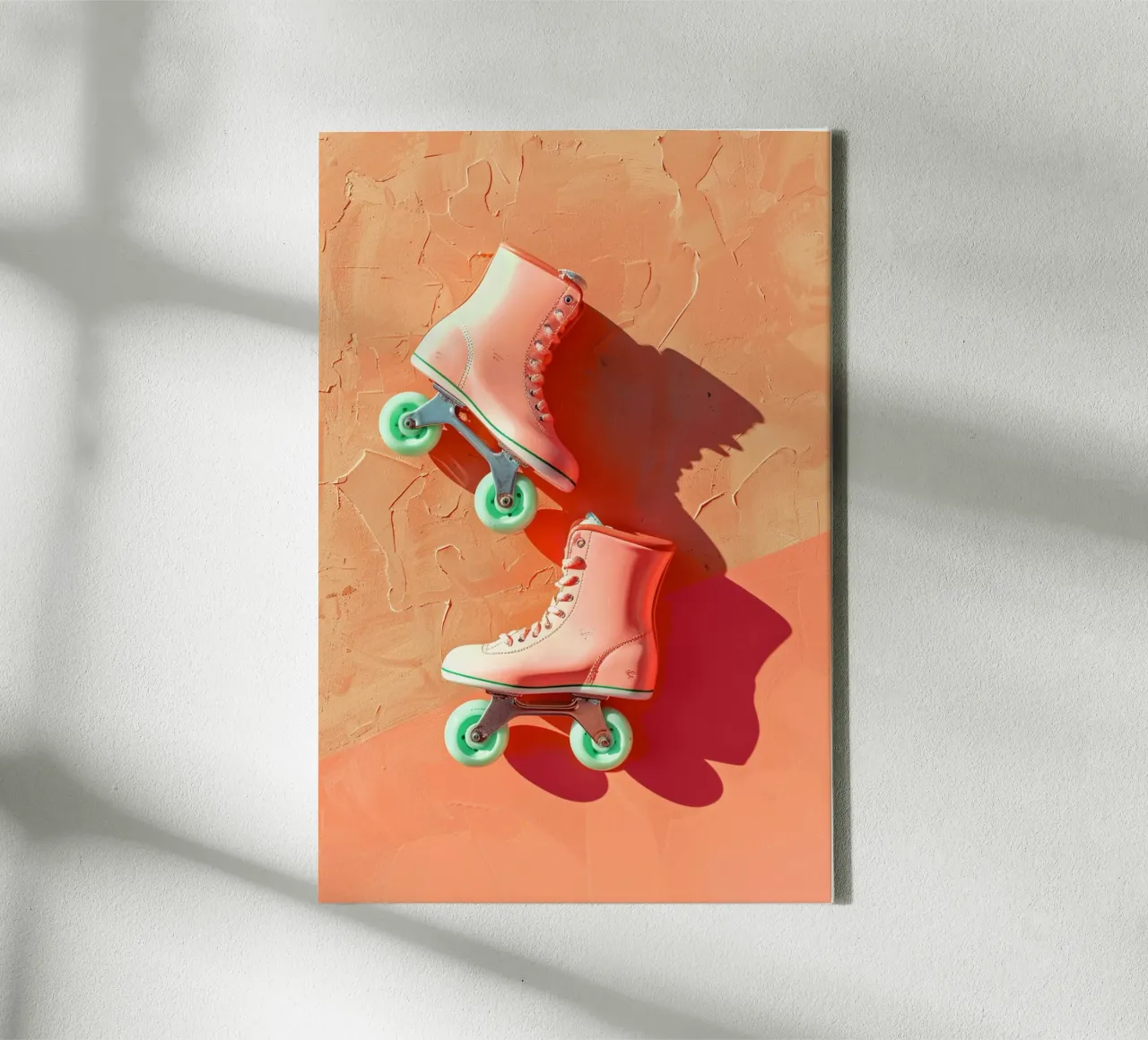 Retro Roller Skates on Dopamine Coral tela con Cornice a cassetta da Mosaic Dialogue