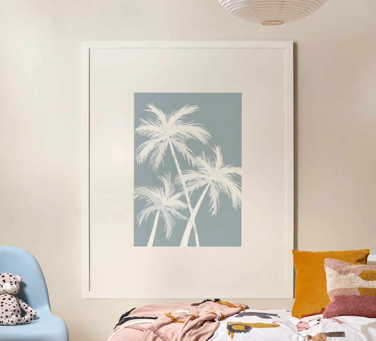 Weiße Palmen Soft Grau Blau Minimalistische Kunst Poster von dawnthesea