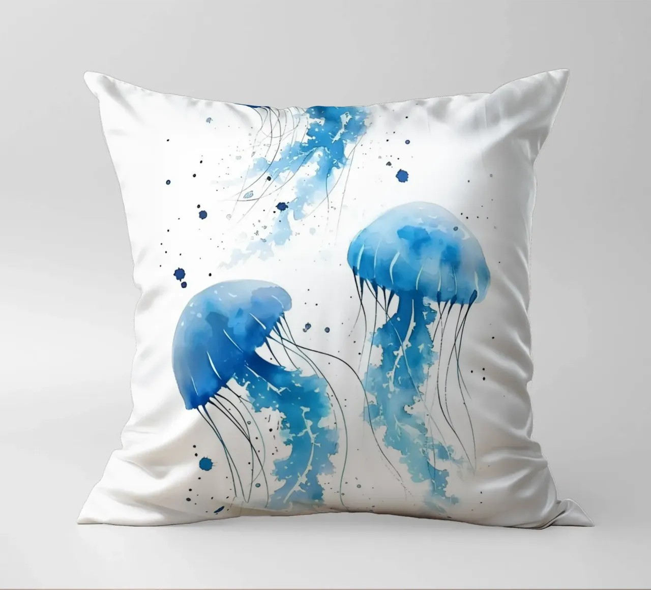 Tre meduse blu acquerellate nell'oceano cuscino da dawnthesea