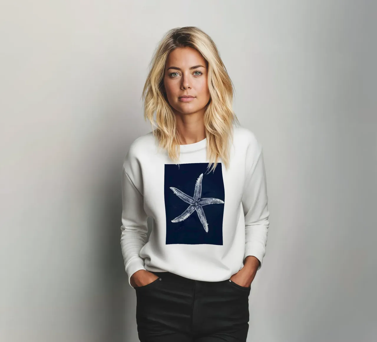 Zeester Blauwdruk Marine Blauw Nautisch Decor sweatshirt van dawnthesea