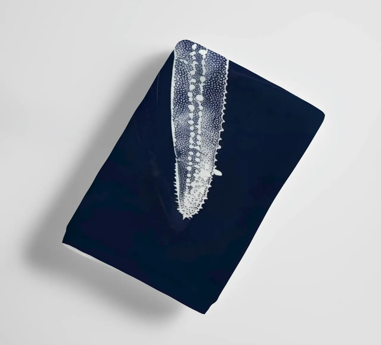 Zeester Blauwdruk Marine Blauw Nautisch Decor badhanddoek van dawnthesea