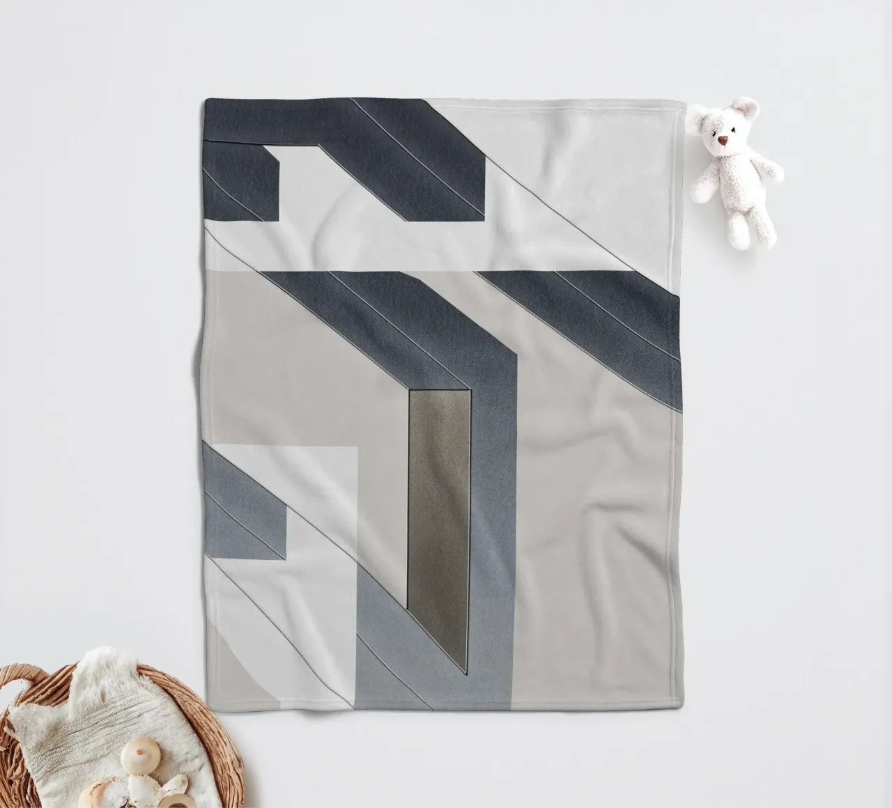 abstract geometric gray continuous coperta in pile da vintageshop