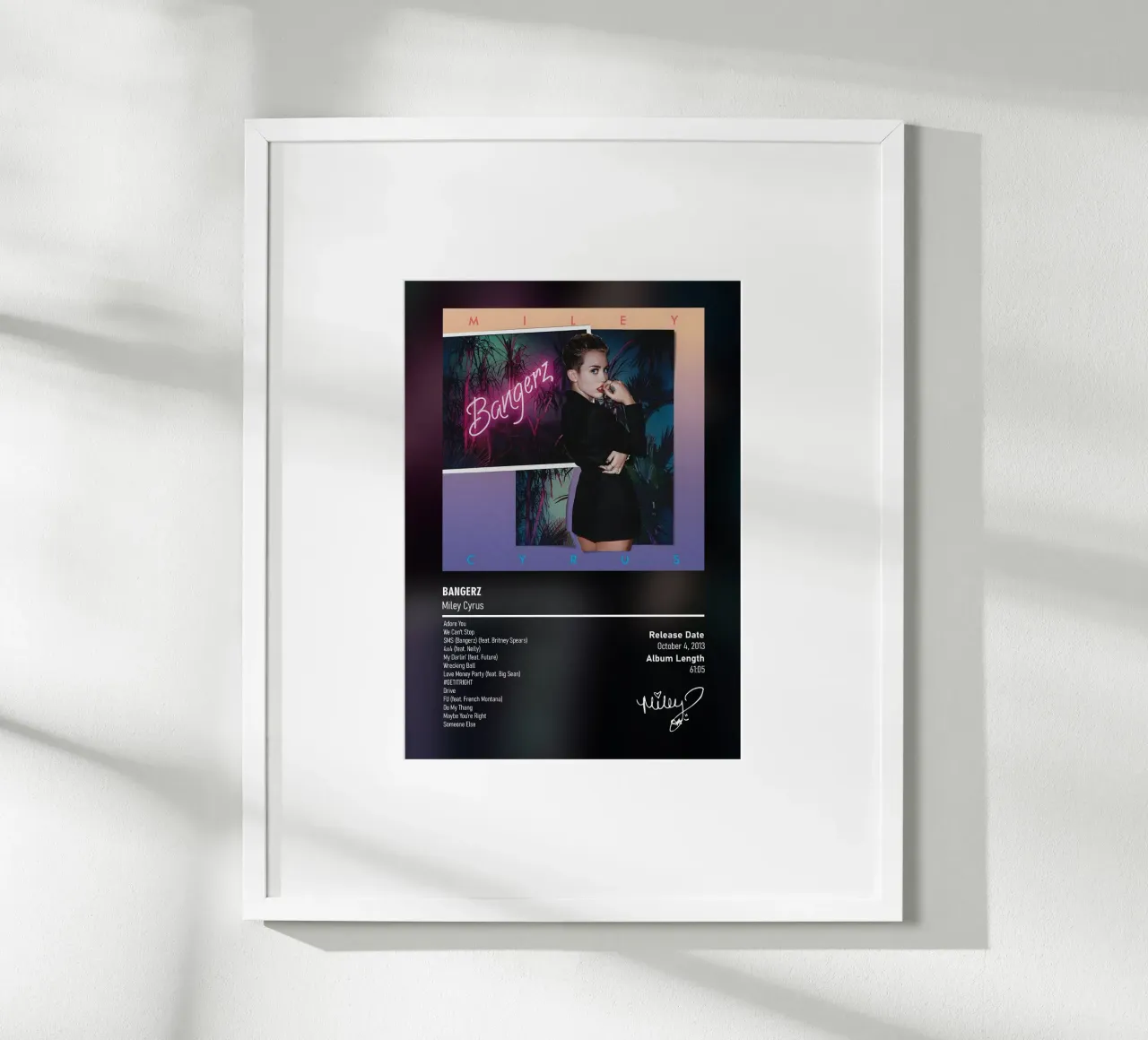 Bangerz By Miley Cyrus poster con telaio in alluminio da DGUnder