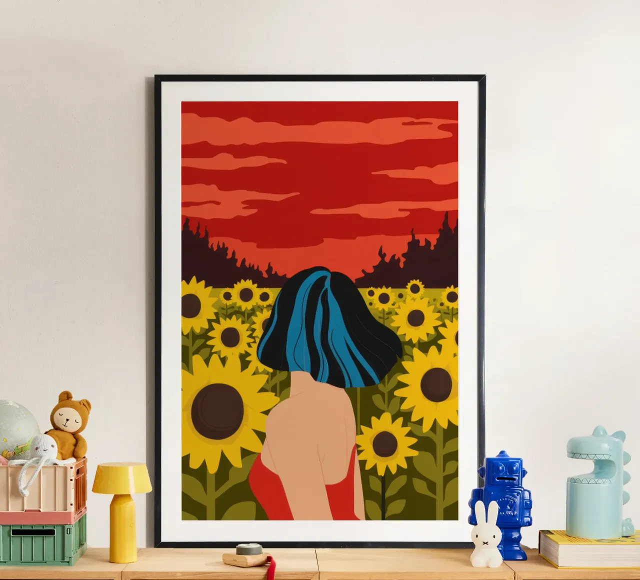 Abbraccio al tramonto dei girasoli poster con telaio in plastica da Mossy Pigment
