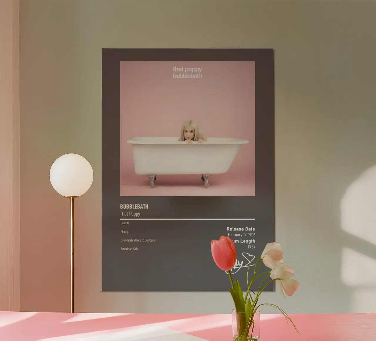 Bubblebath BY That Poppy poster con telaio in legno da DGUnder