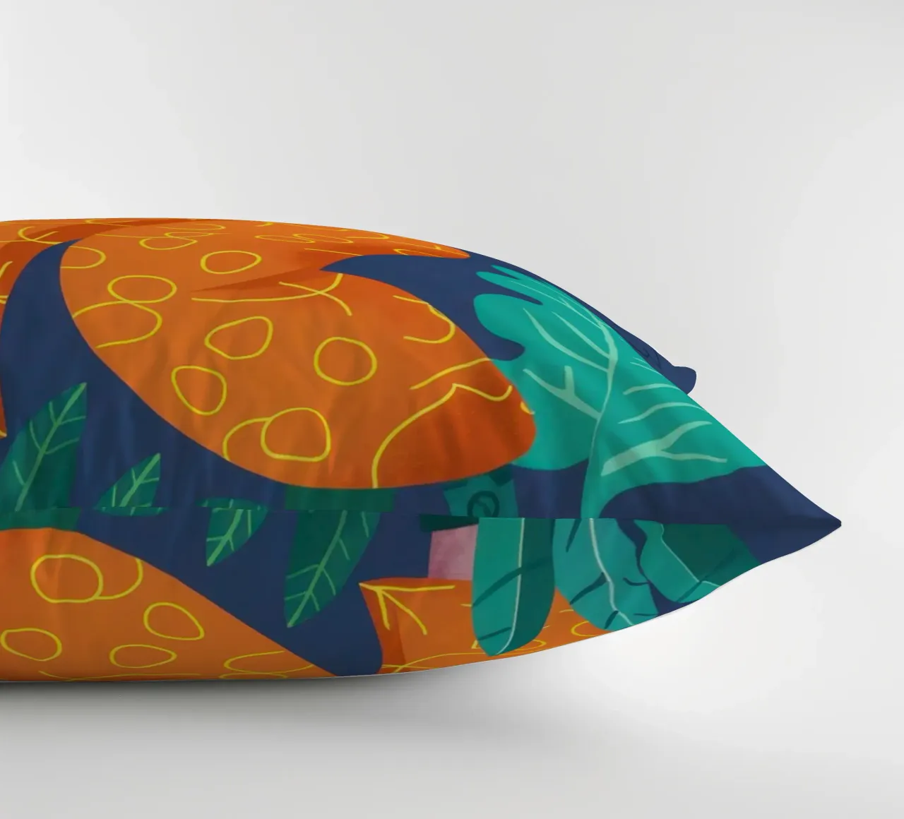 Tucano e fiori cuscino da Lune Dreams