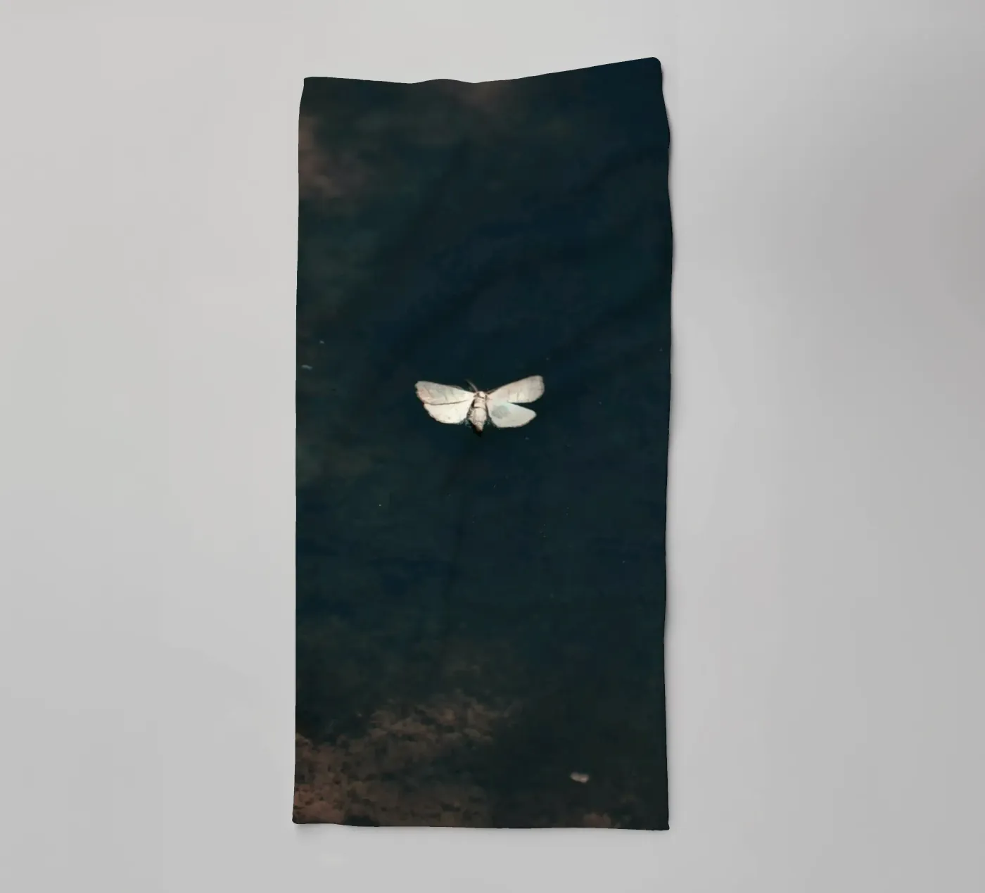 single delicate towel by Histrol