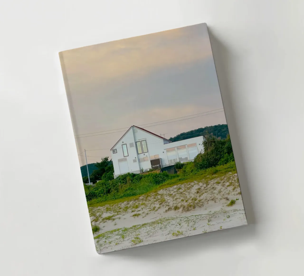 beach building notebook by Histrol