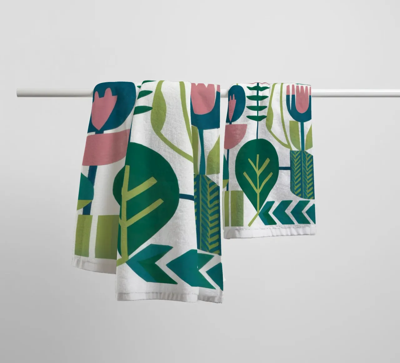 Geometrisch-Botanische Harmonie Handtuch von Hollow Years