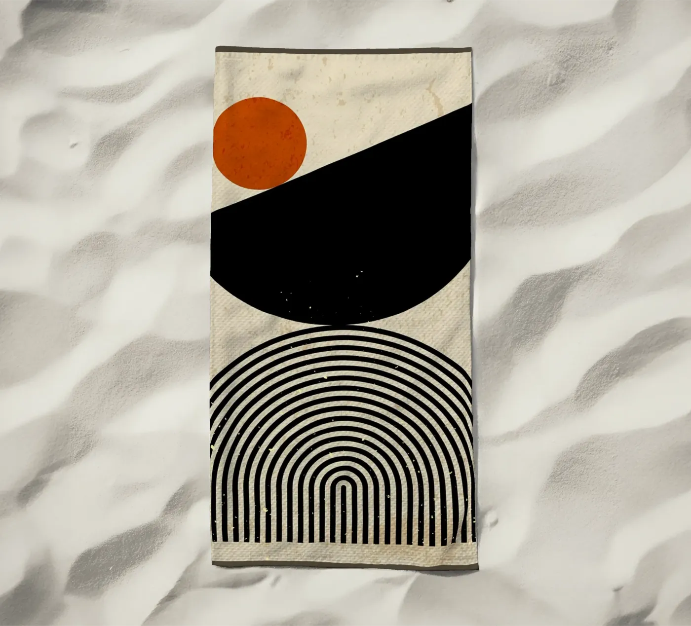 Linien und Kreise Strandtuch von Adam Bican