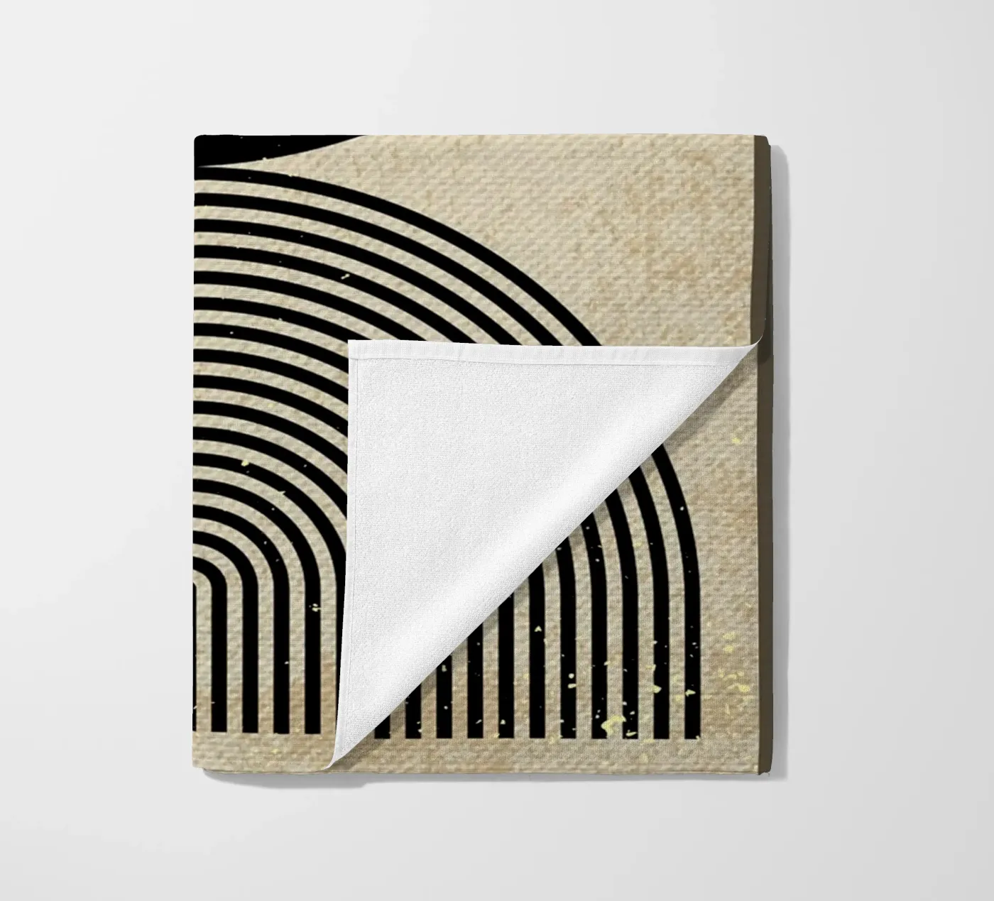 Linien und Kreise Strandtuch von Adam Bican