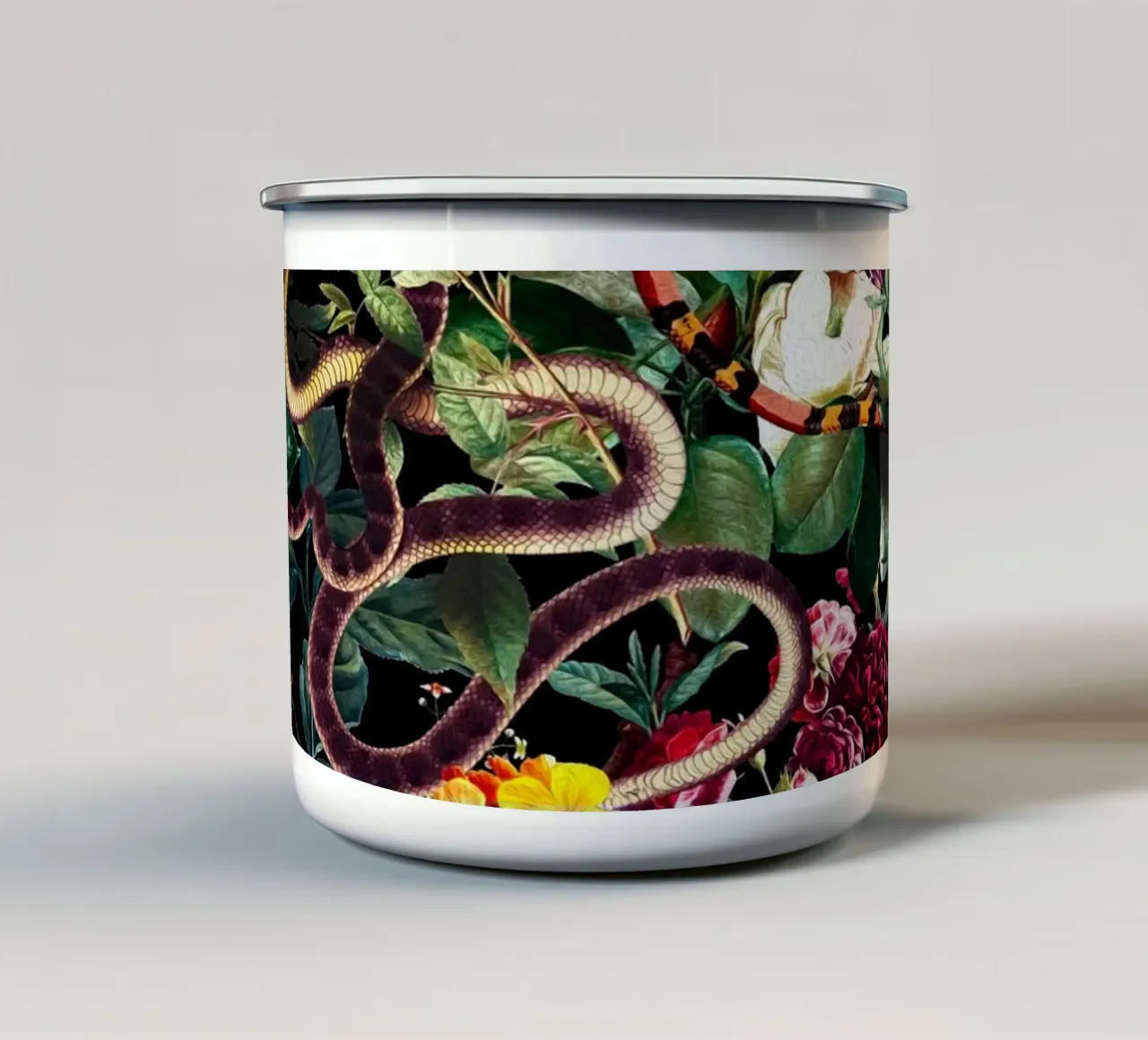 Flowers and Snake Pattern tazza in smalto da burcukorkmazyurek