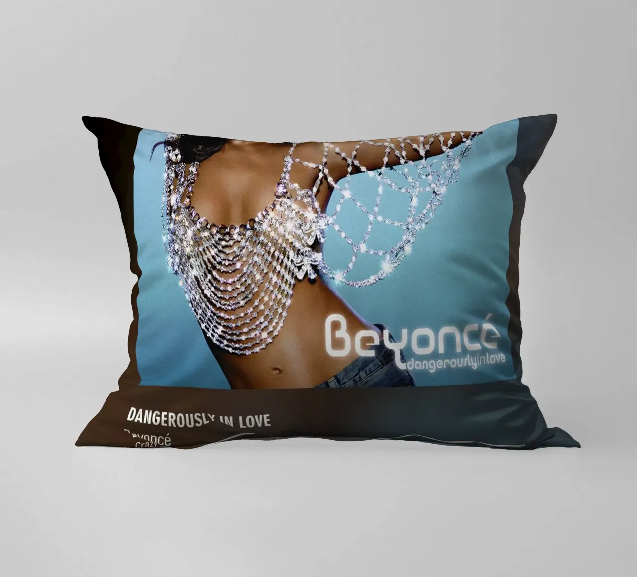 Dangerously in Love By Beyoncé cuscino da DGUnder