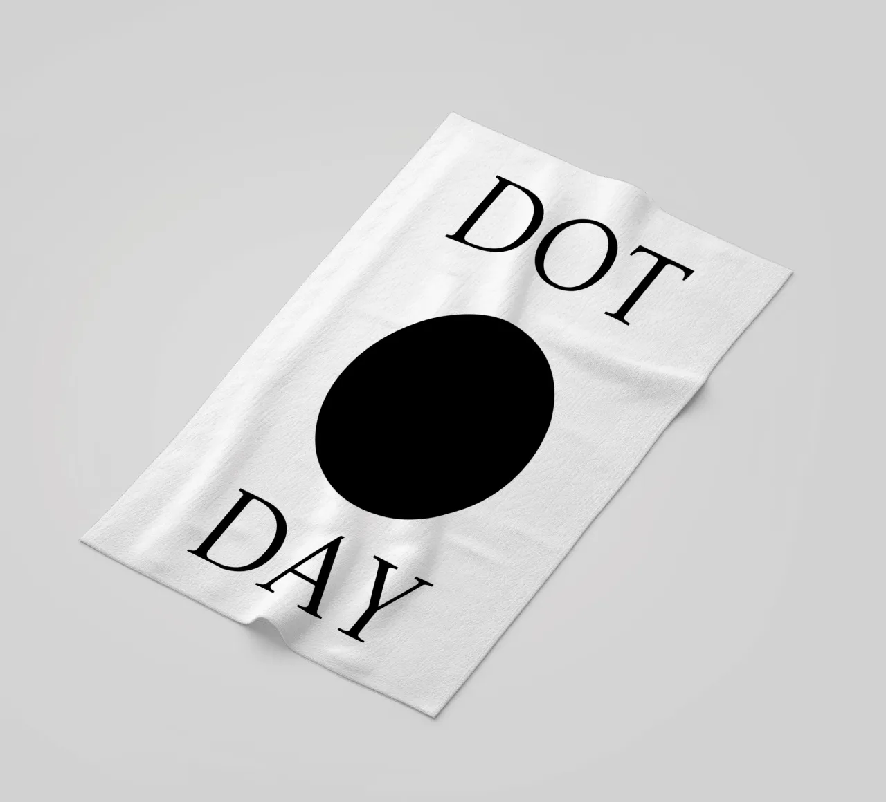 Dot Day Design minimalista e divertente telo mare da sillyindustries