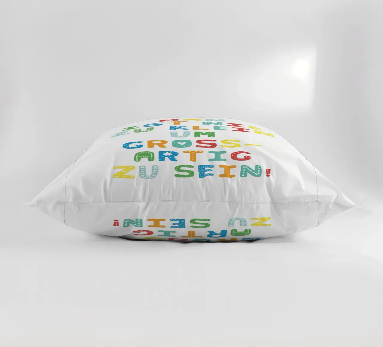 Man ist nie zu klein um großartig zu sein cuscino da Ohkimiko