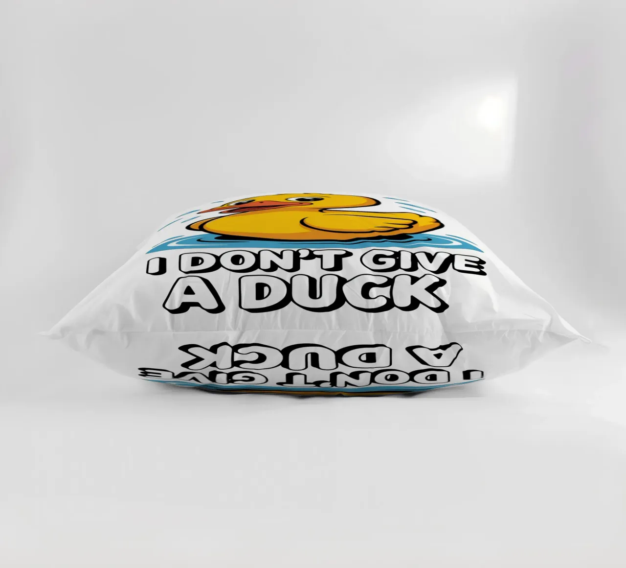 I DON'T GIVE A DUCK cuscino da edsonramosart