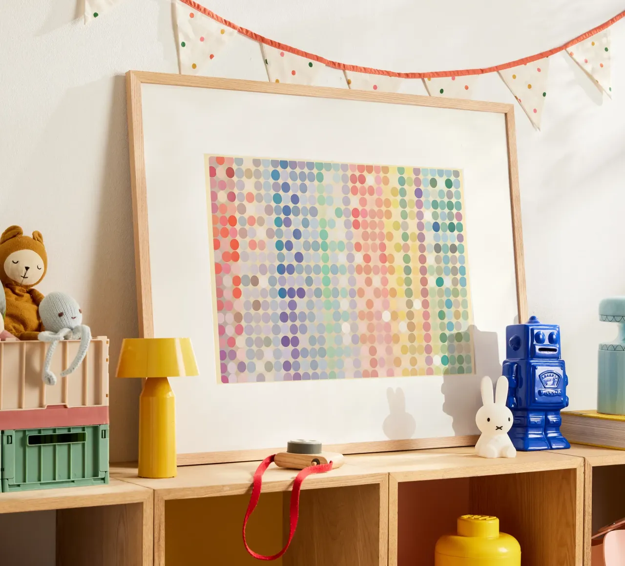 Gradiente arcobaleno Pixel Art - Modello a punti moderno poster con telaio in legno da vintagepod