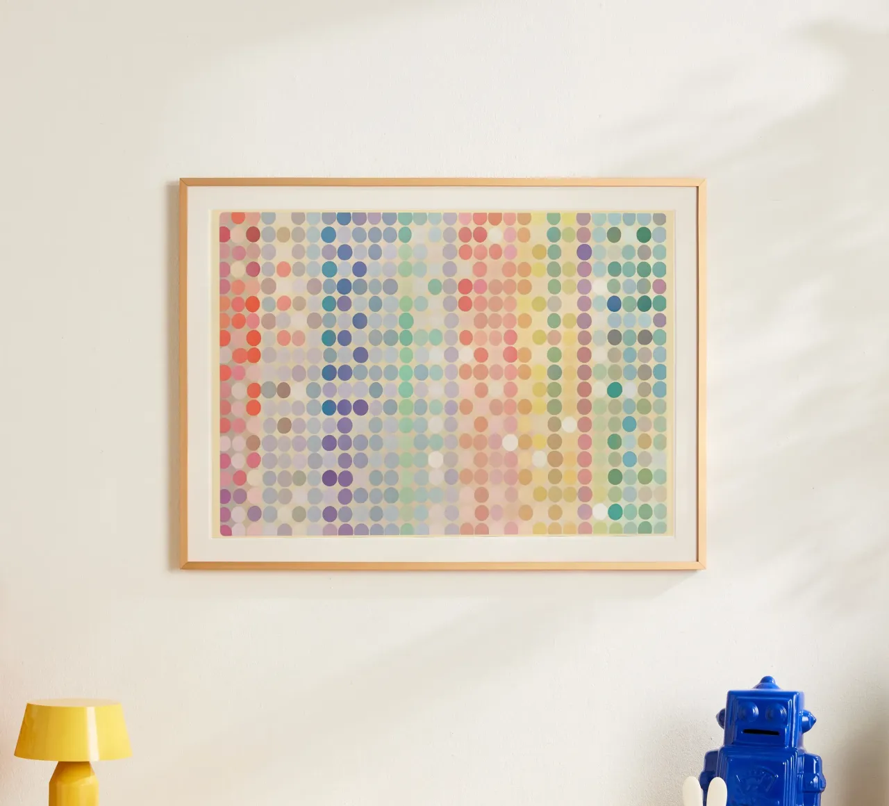 Gradiente arcobaleno Pixel Art - Modello a punti moderno poster con telaio in legno da vintagepod