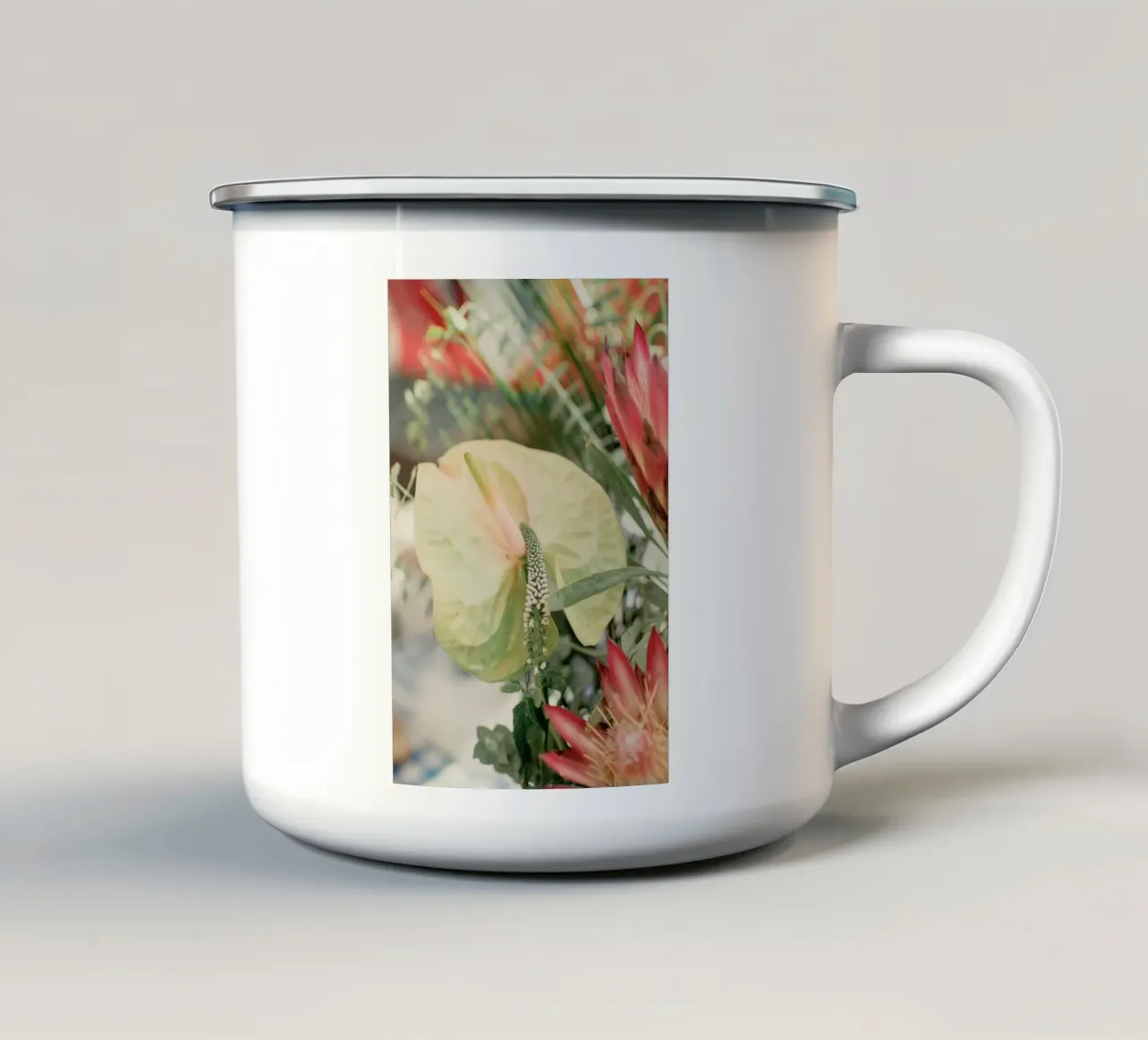anthurium tropicale tazza in smalto da Earthly Visions