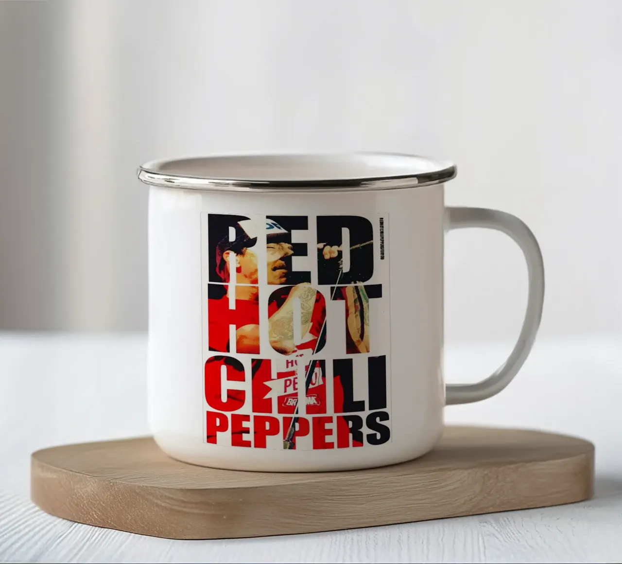 Il gruppo Red Hot Chili Peppers tazza in smalto da vanhesling