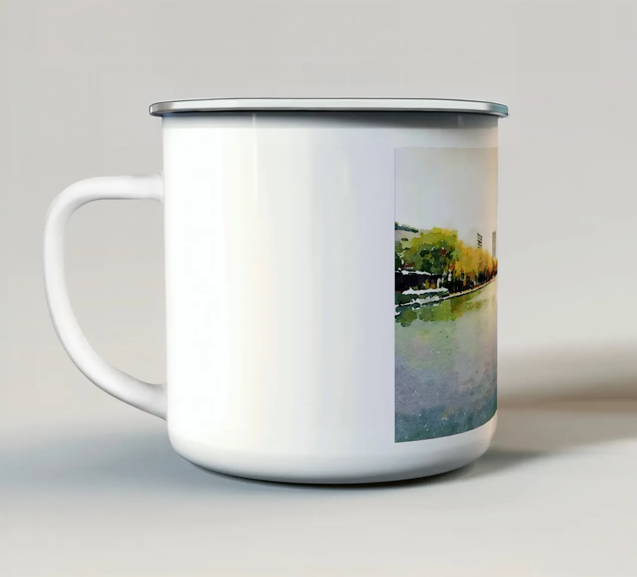 A Parigi tazza in smalto da Massimo Frascogna