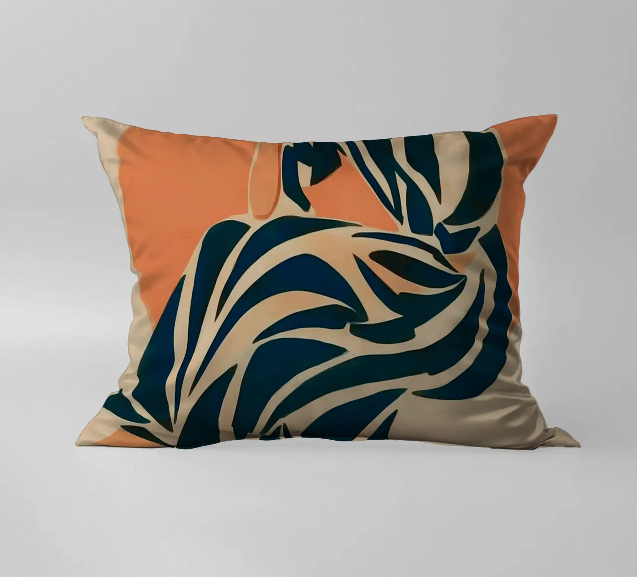 Donna ispirata a Matisse - Figura astratta a righe cuscino da vintagepod