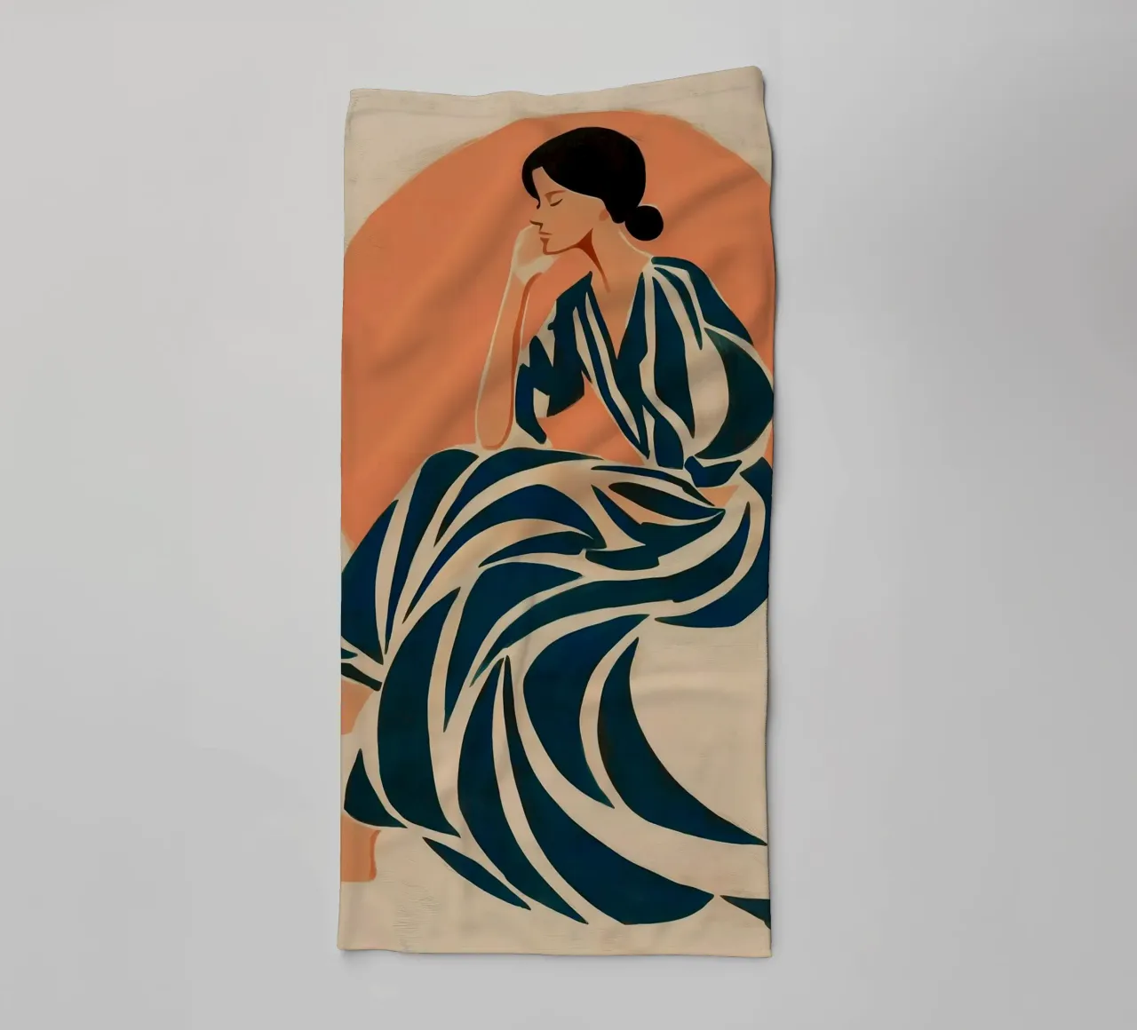Donna ispirata a Matisse - Figura astratta a righe asciugamano da bagno da vintagepod