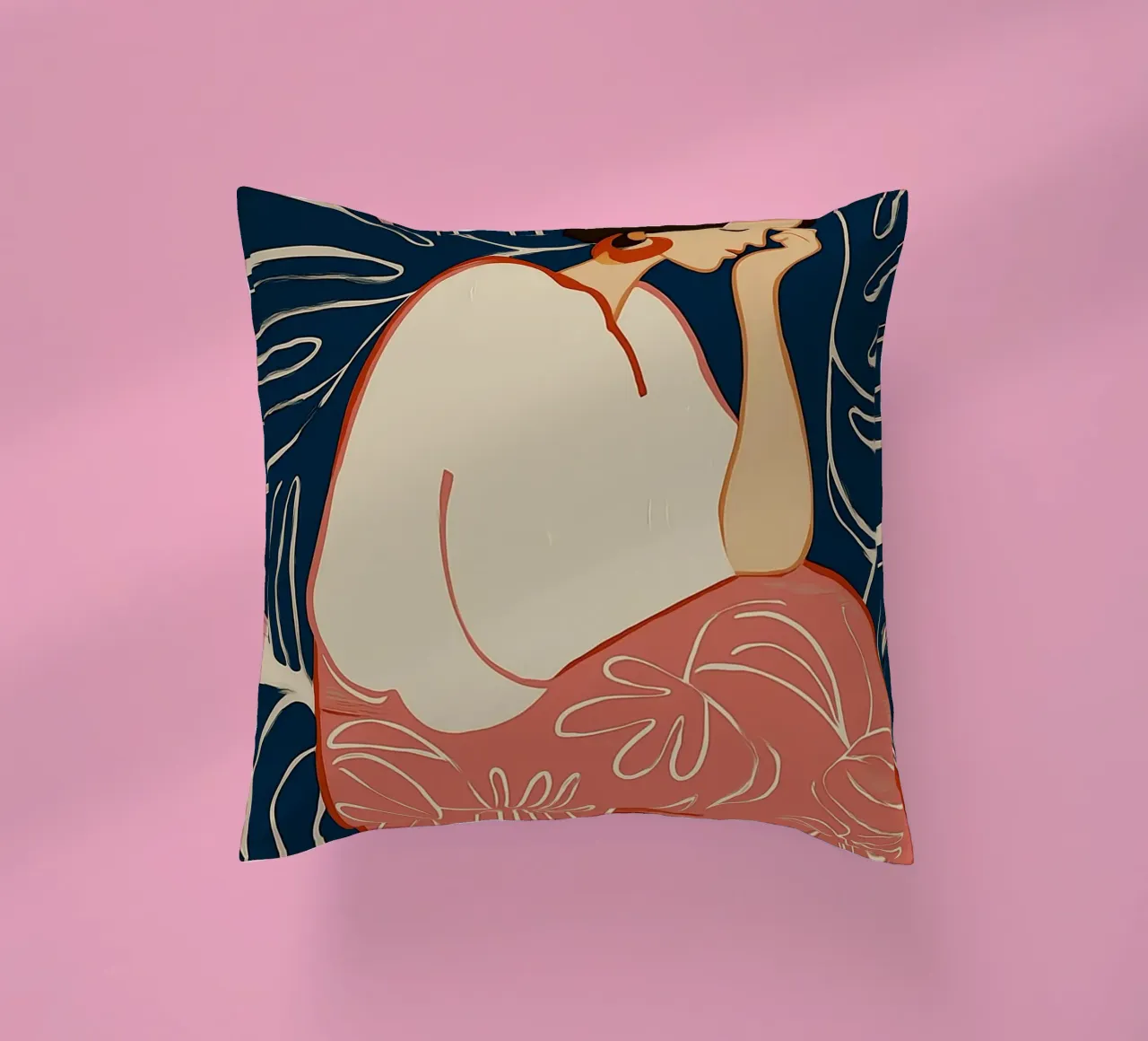 Donna serena in sogno botanico - Arte floreale astratta cuscino da vintagepod