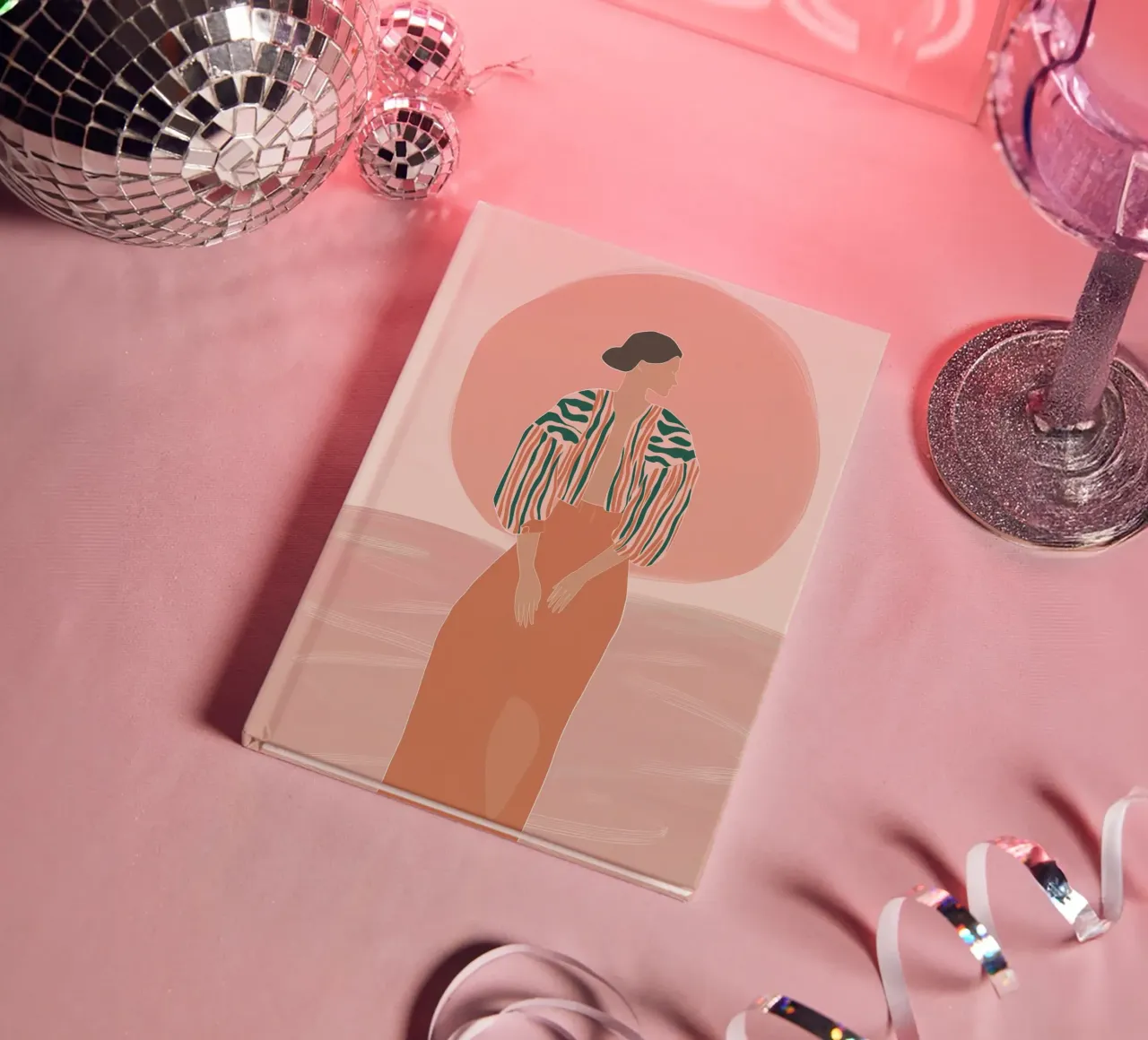 Ritratto di donna boho - Giacca a righe e sole diario da vintagepod