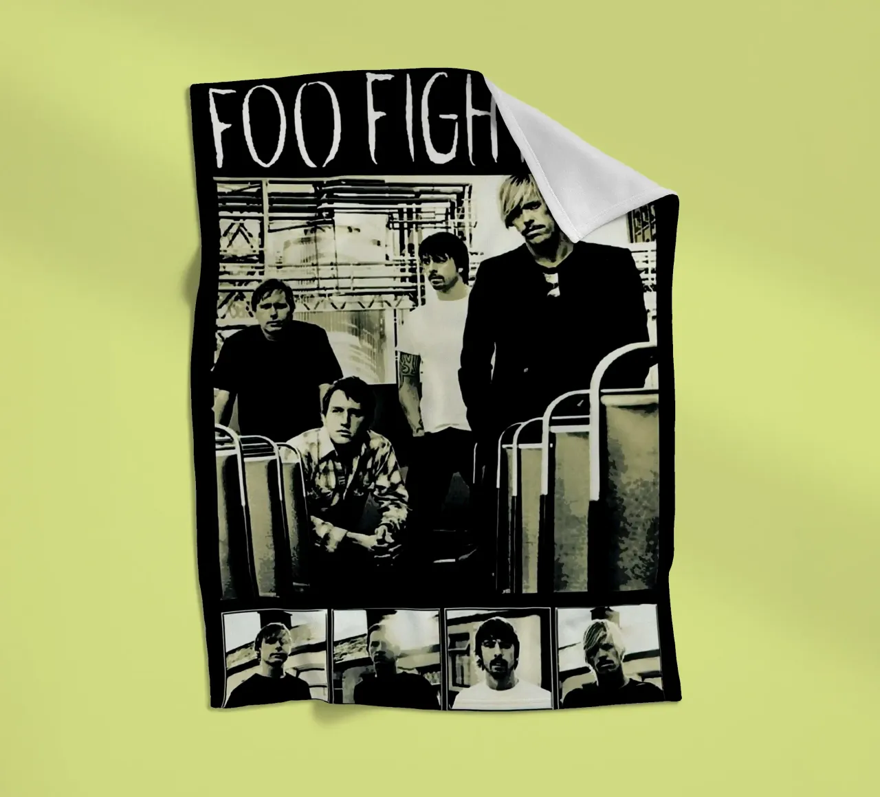 Il gruppo dei Foo Fighters coperta in pile da vanhesling