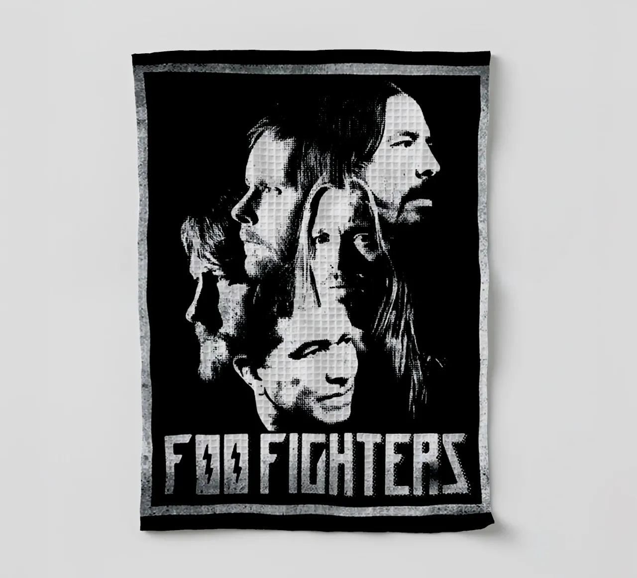 Le groupe Foo Fighters torchon de vanhesling