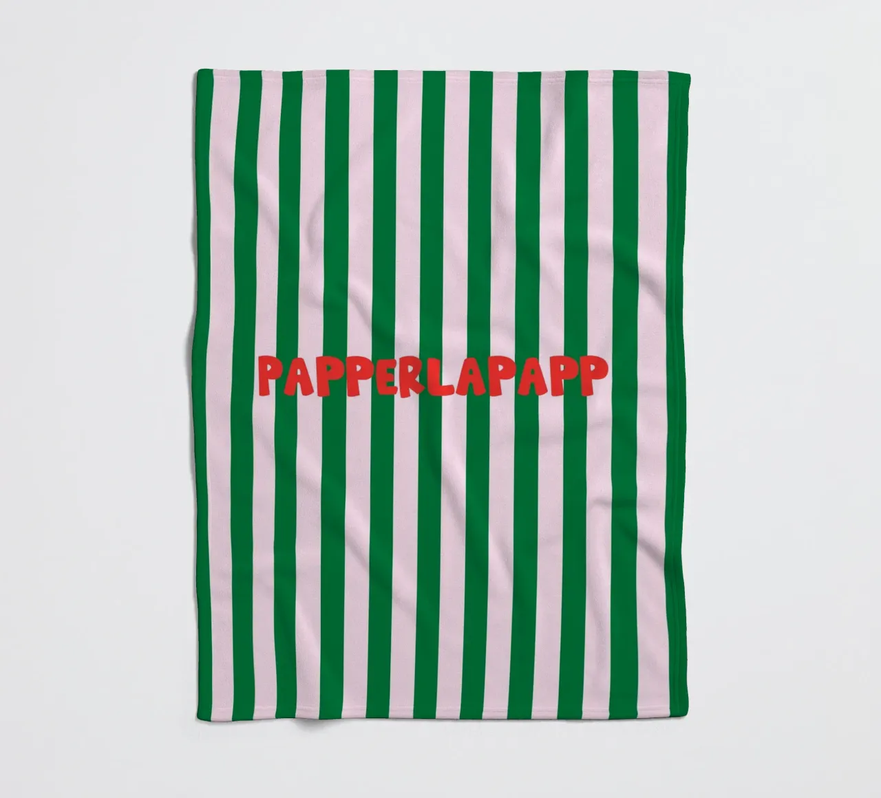 Papperlapapp Typography Fleecedecke von Attaboy Dsgn