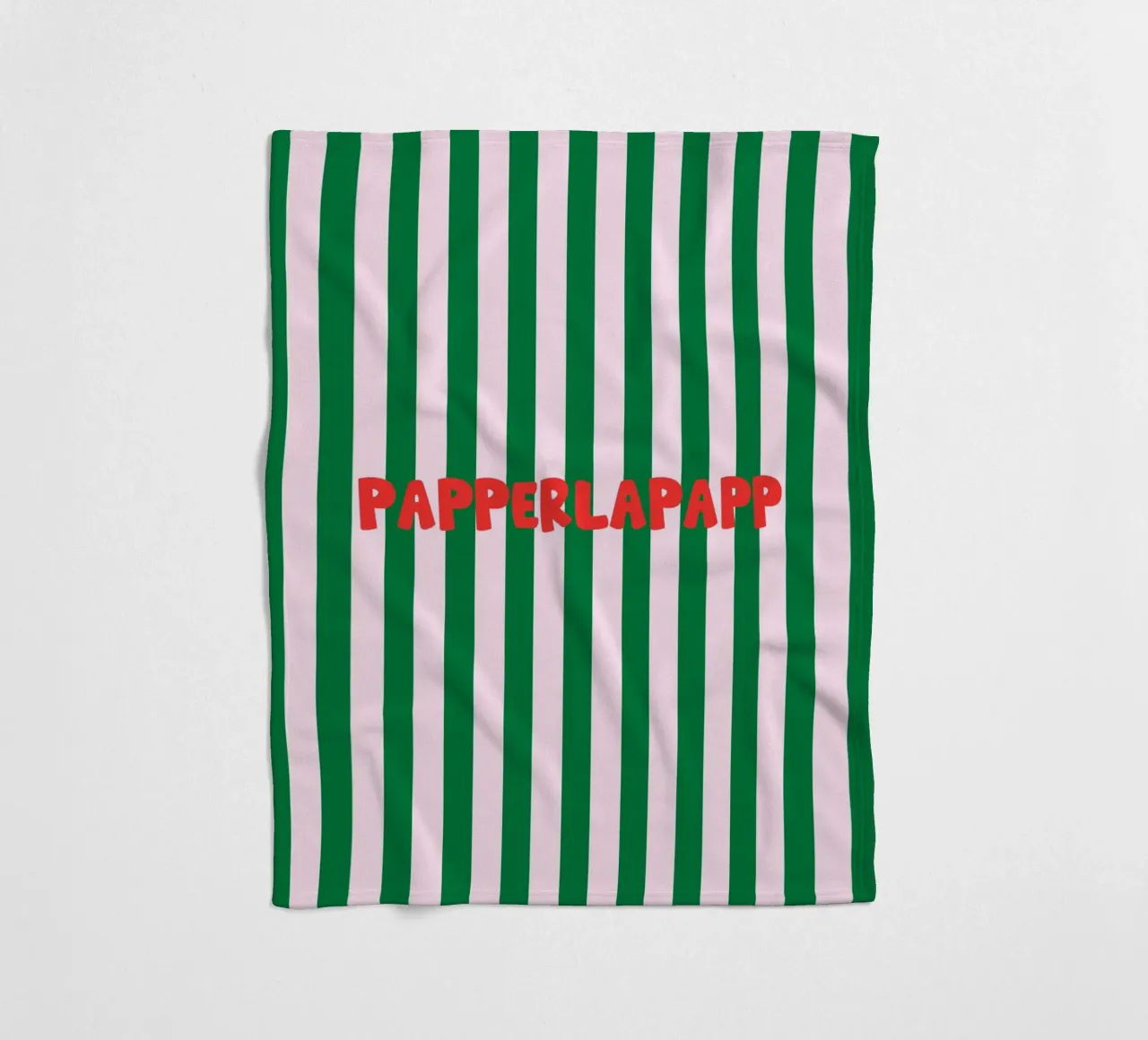 Papperlapapp Typography Fleecedecke von Attaboy Dsgn