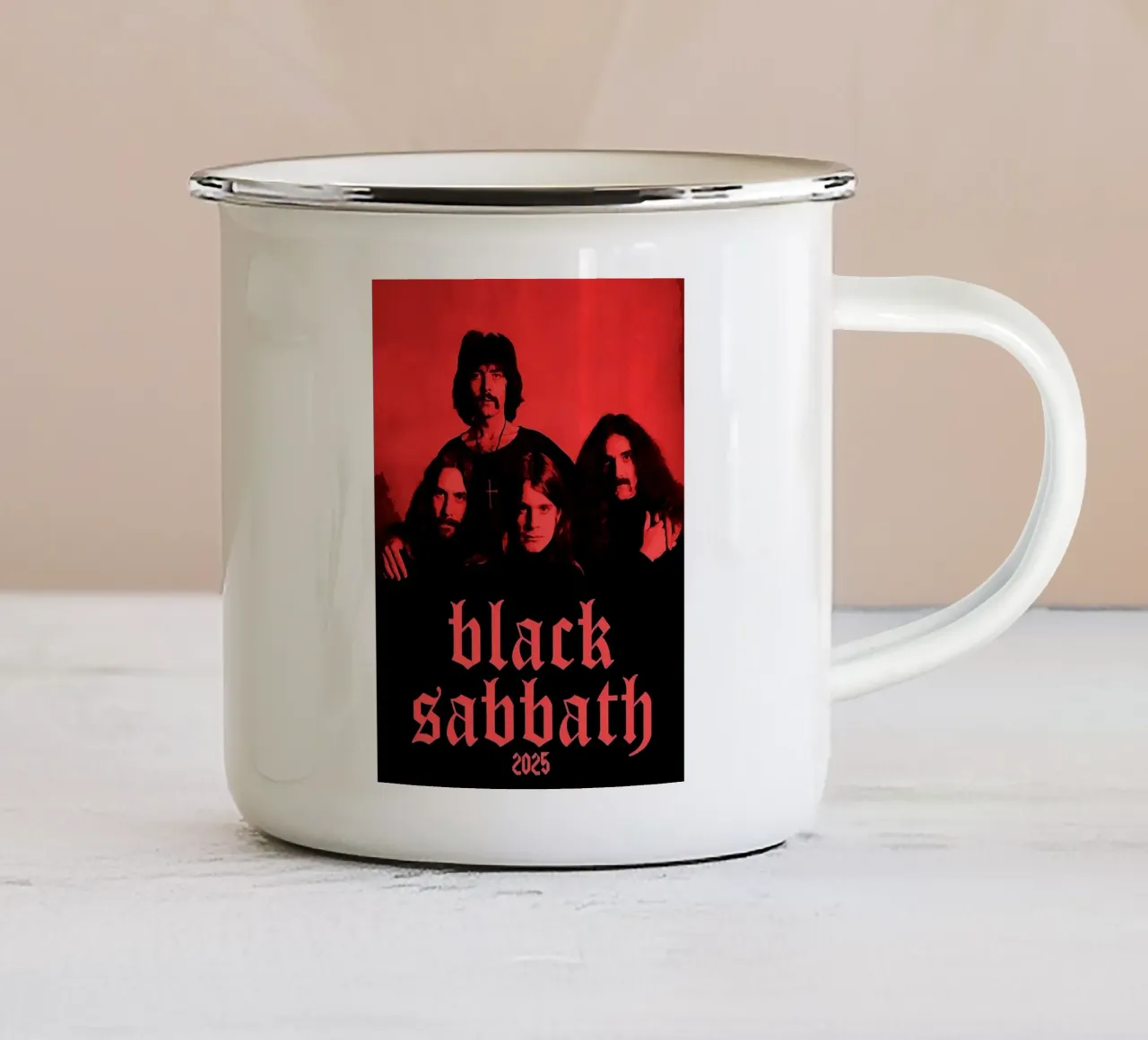 Il gruppo dei Black Sabbath tazza in smalto da vanhesling