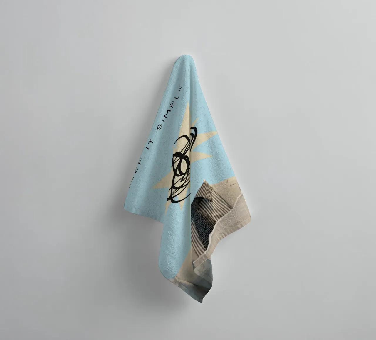 Stampa artistica "Keep It Simple" Collage di teste astratte asciugamano da bagno da homdeco