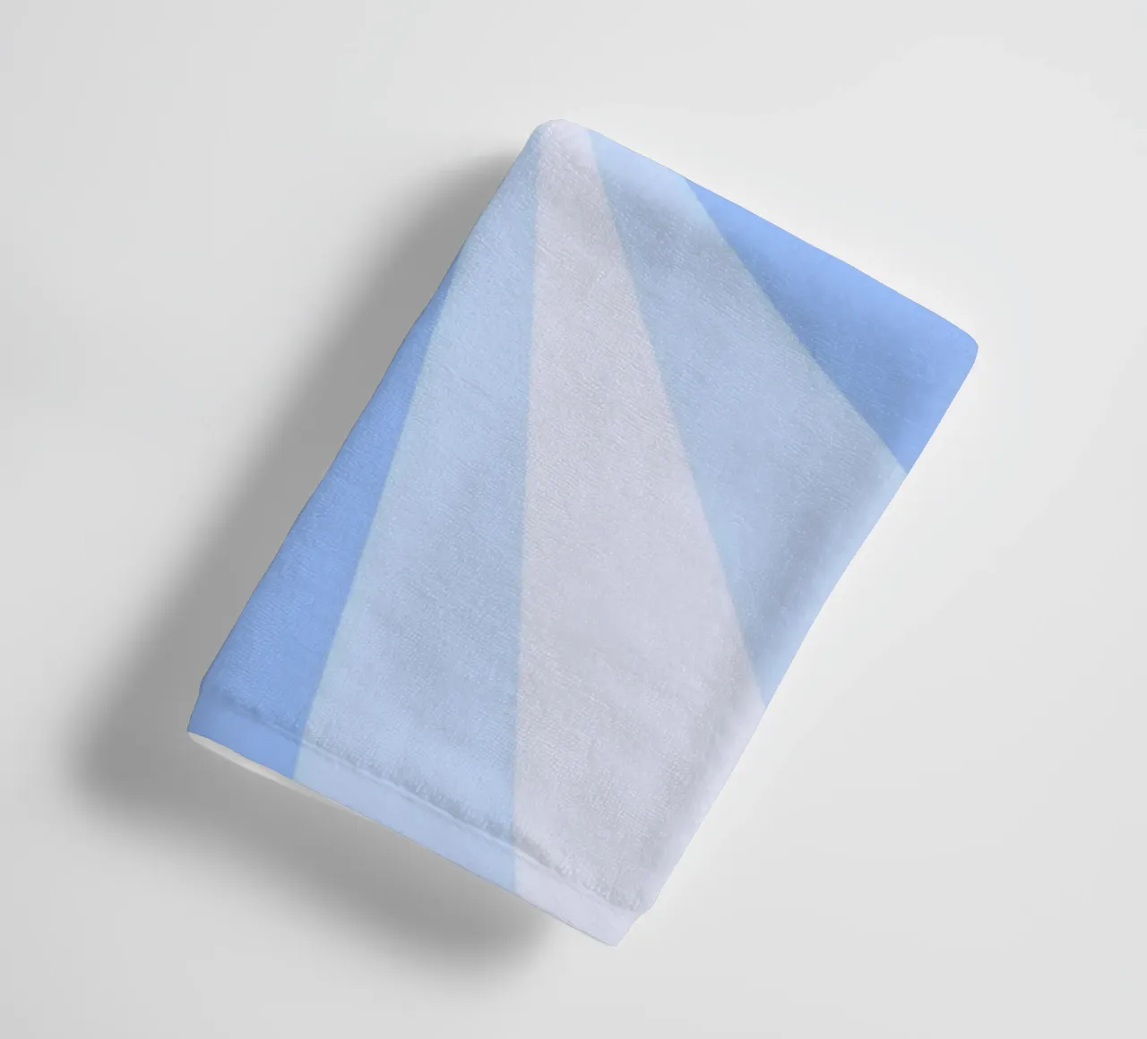 Calming Blue Sunburst Retro Aesthetic Print towel by homdeco