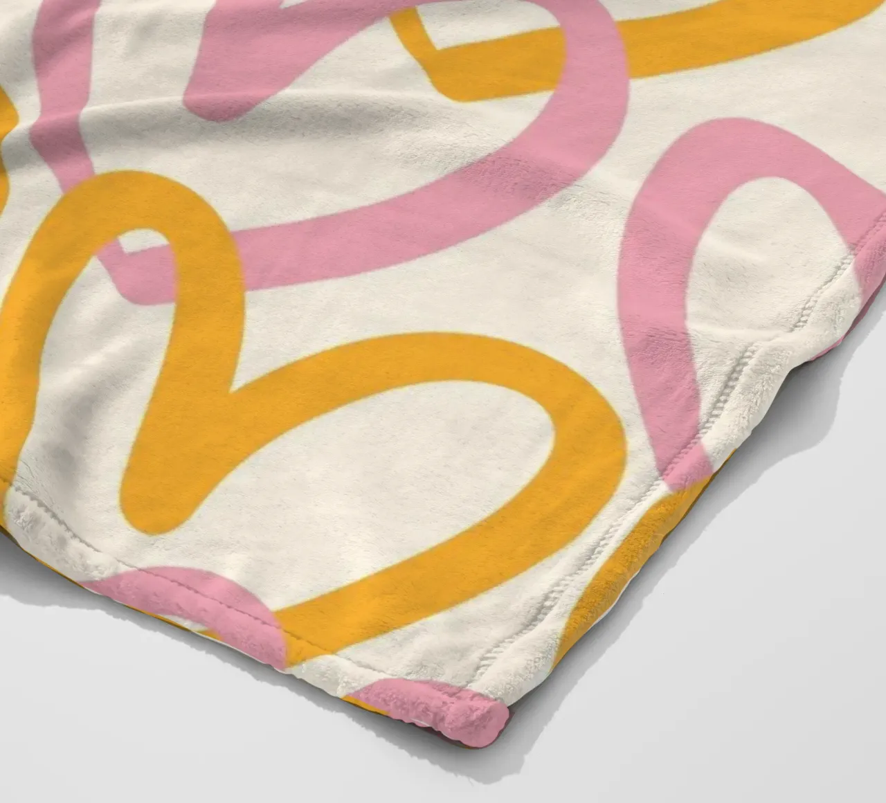 Groovy Pink & Orange Heart Pattern Print fleece blanket by homdeco