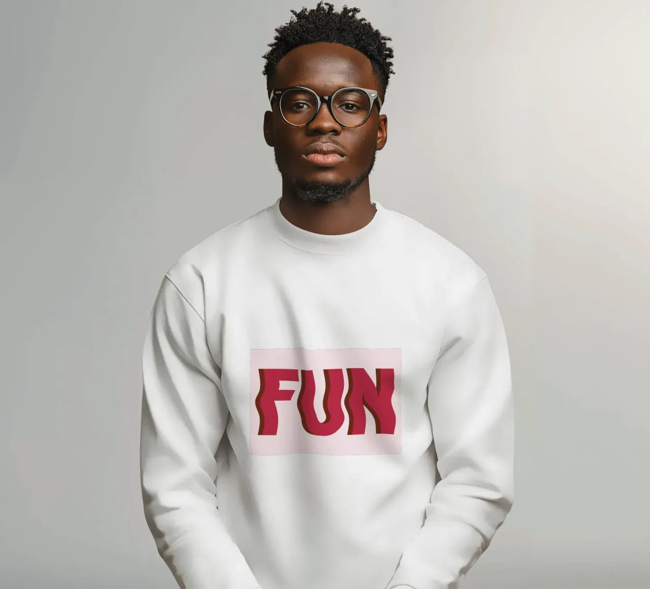 FUN. Bold Wavy Red Typographic Minimalist Print (Typographie rouge audacieuse et ondulée) sweat de homdeco